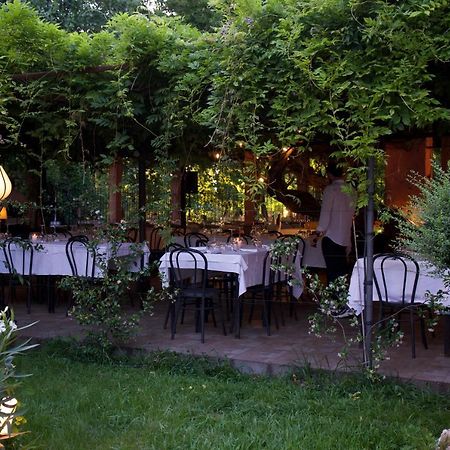 Amare Ristorante Locanda Certosa di Pavia Kültér fotó